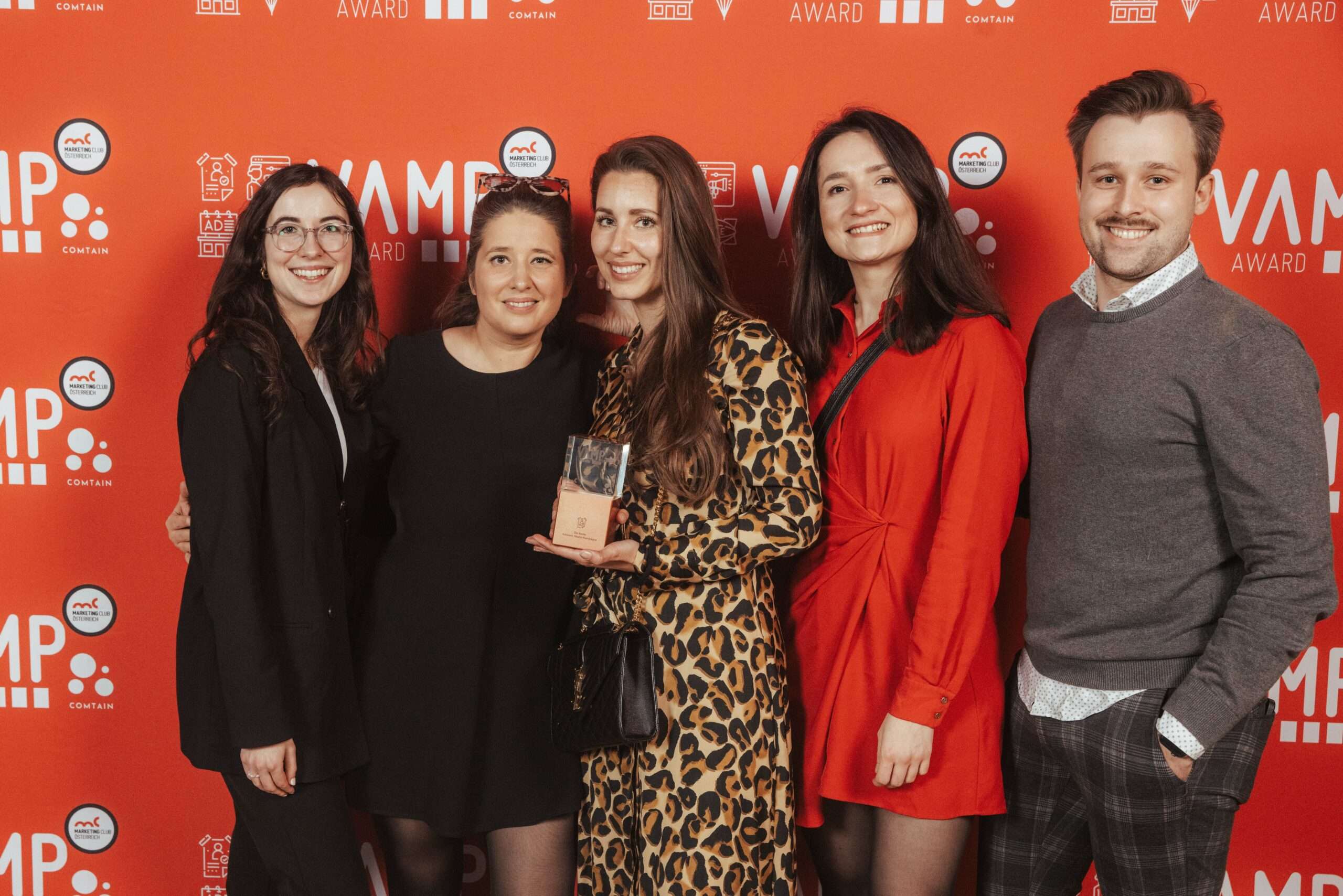 01.1. B - VAMP AWARD 2023- 9587