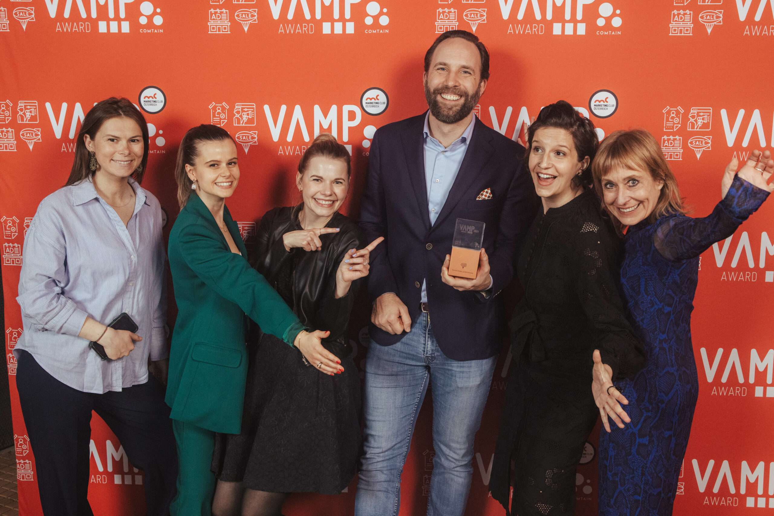 04.2. B - VAMP AWARD 2023- 9748