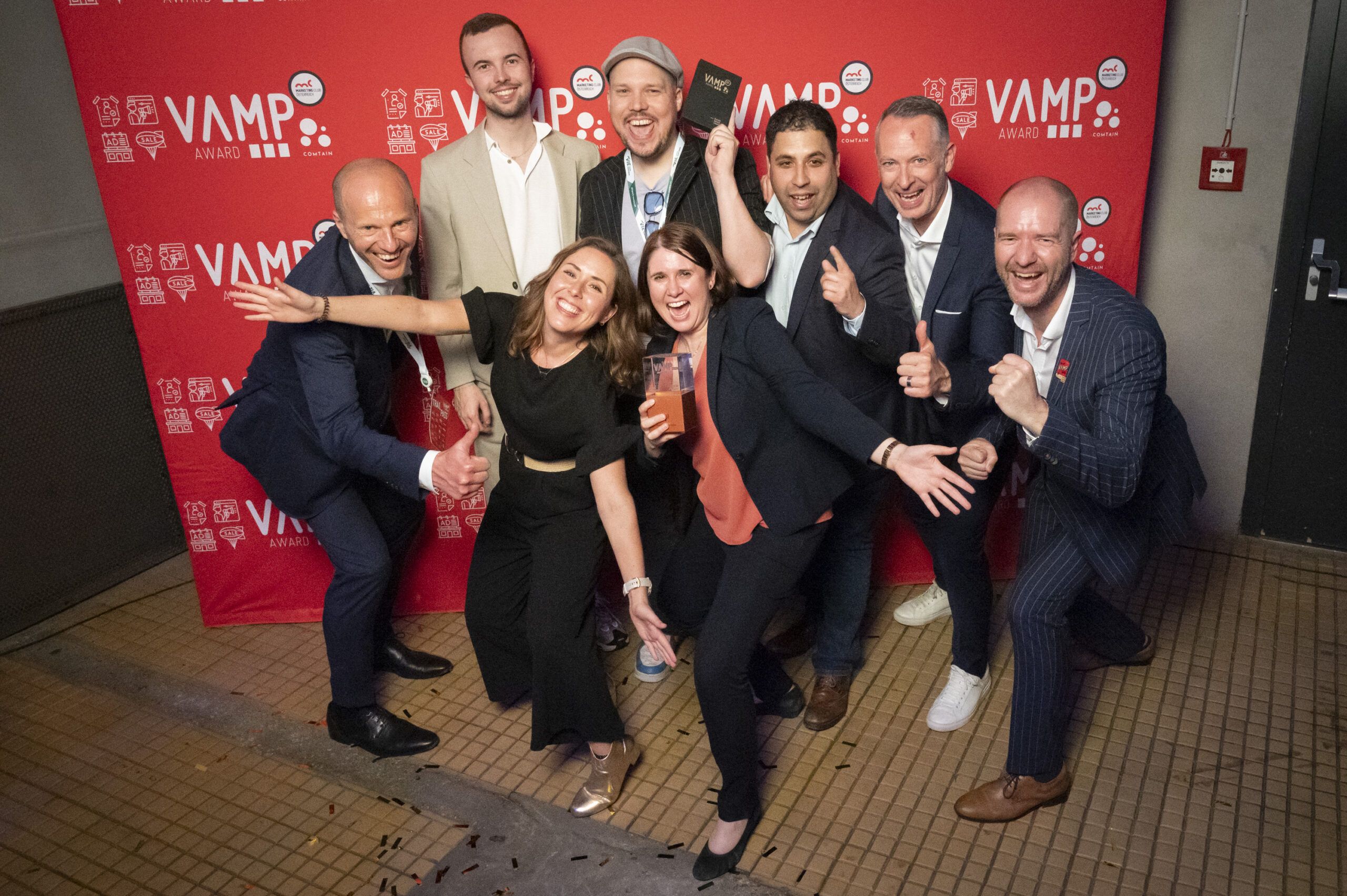 Kat 4_3_Bronze_20240408_VAMP Award 2024_Kreativität & Innovation_Magenta DOOH Liveticker
